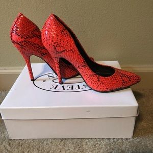 Steve Madden Heels